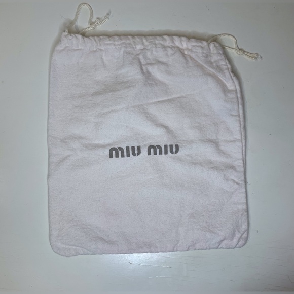 Miu‎ Miu Cream Dust Bags 9,5”x 10,5” - Picture 1 of 10